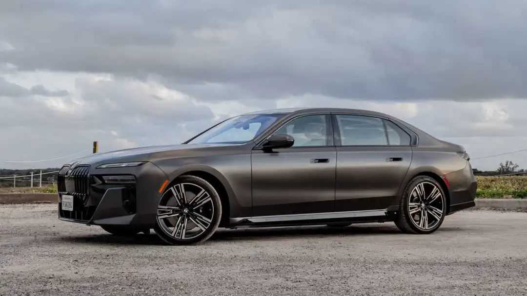 BMW i7: The All - Electric Luxury Sedan That Rivals Rolls - Royce